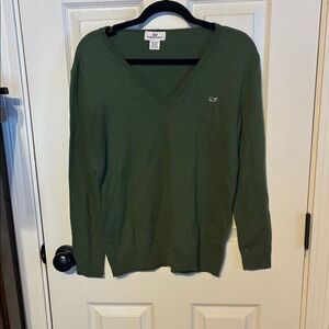 Vineyard Vines Olive Green Sweater Women’s V Neck